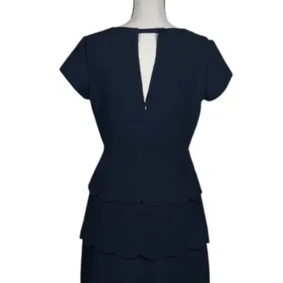 Club Monaco Black Colby mini Cocktail Dress with scalloped bottom Size 0 - Picture 3 of 6